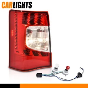 2011-16 クライスラー タウン & カントリー LED テールライト 電球付き 運転席側に適合。 Fit For 2011-16 Chrysler Town & Country LED Ta