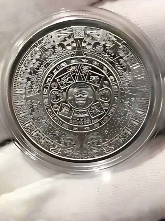 硬貨 紙幣 貴金属 古銭 ゴールド シルバー Gold silver Coin アンティーク Antique 鑑定 グレーディング 外国 格付け鑑定 グレード 鑑定機関 海外 価値 希少